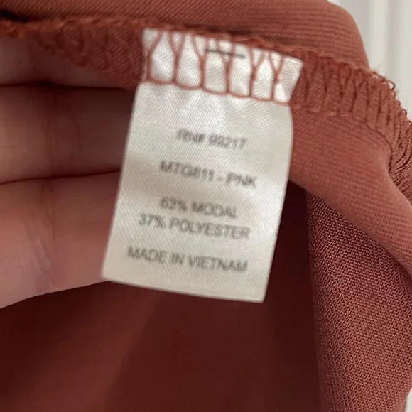 Moa Moa Top Rust Wrap With Cutout Size Large tank sleeveless blouse draped - Picture 3 of 9